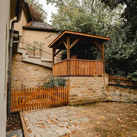 Ferienwohnungen an der Salvatorkirche - Apartmenthaus zentral Coburg Exterior foto